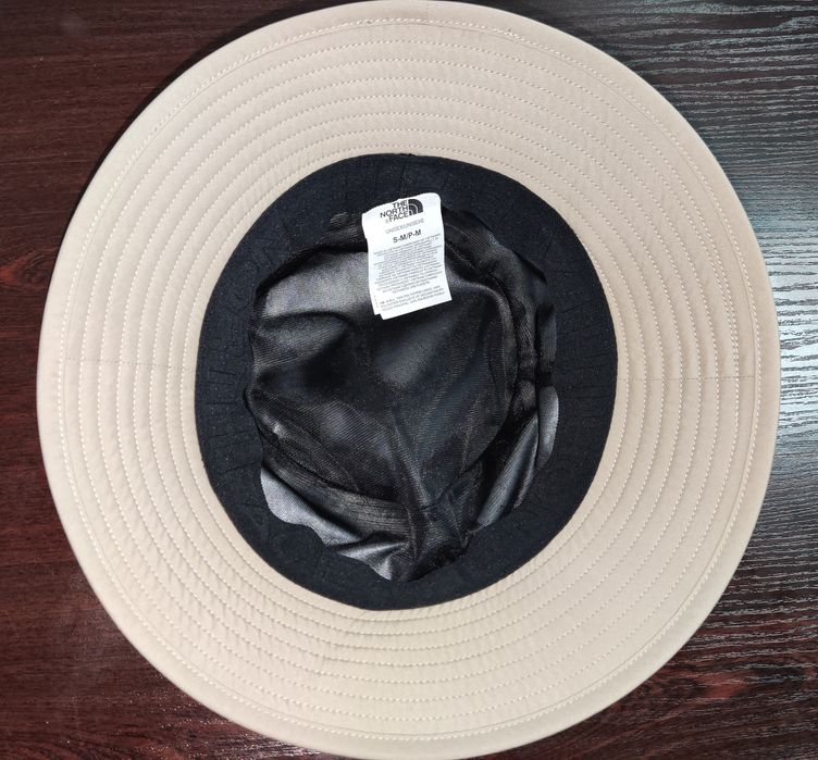 The North Face GTX Bucket - черна и бежова, шапка мембрана 2 бр.