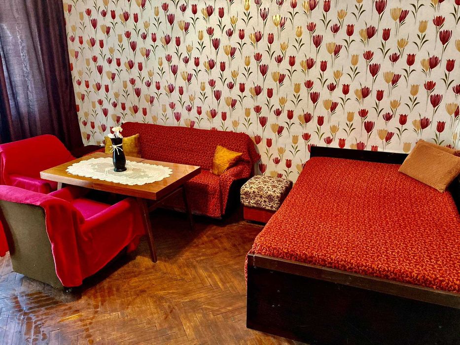 Дава се под наем Двустаен апартамент в Бургас, Лазур - 60 кв.м за 178.5 € - Снимка #3