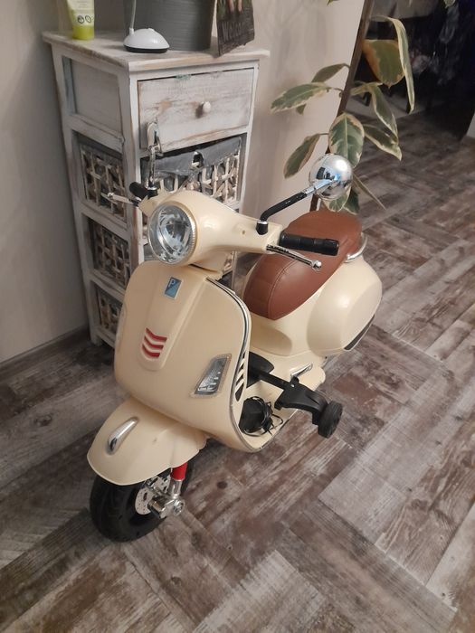 Детски мотор с акумулатор