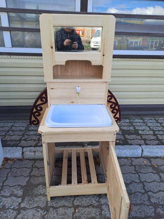 Умывальник деревянный