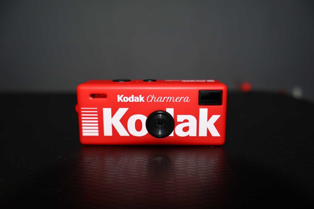 Камера Kodak Charmera - ЧЕРВЕН цвят