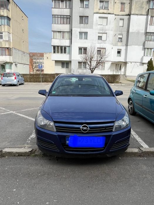 Vând Opel Astra H