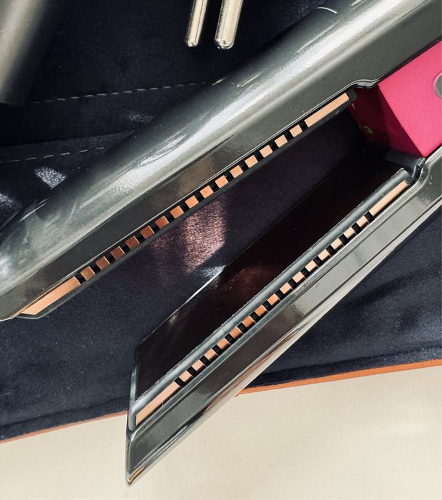 Placă de par Dyson Corrale