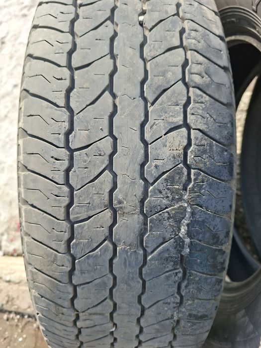 Продам шины 265/65/17 якохама