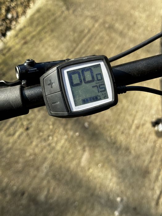 Bicicleta electrica cube