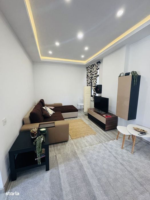 Apartament cu 3 camere, Capitale