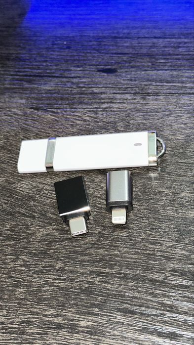 Set adaptoare + stick ubs