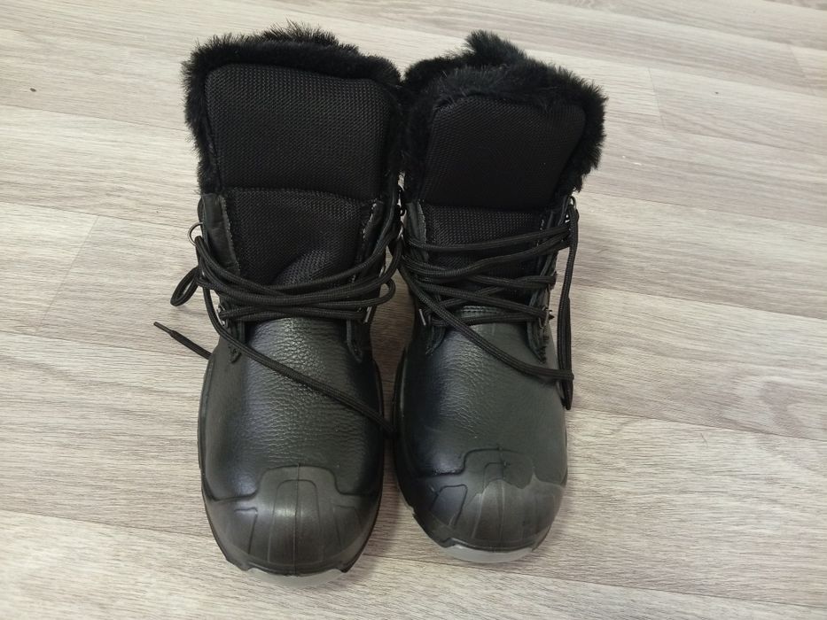 Продам ботинки зимние, рабочие