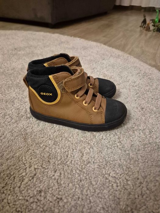 Ghetute Geox, marimea 25