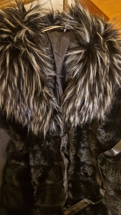 Черен Кожен Елек