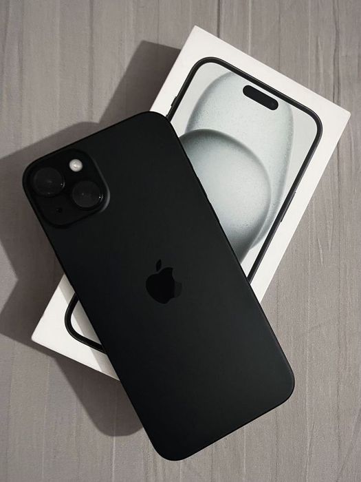 Продам Iphone 15 128gb