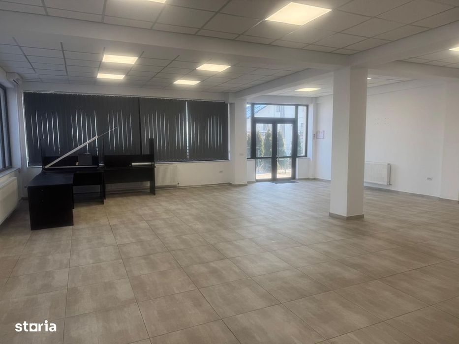 Hlincea , spatiu 115 mp , parcare proprie