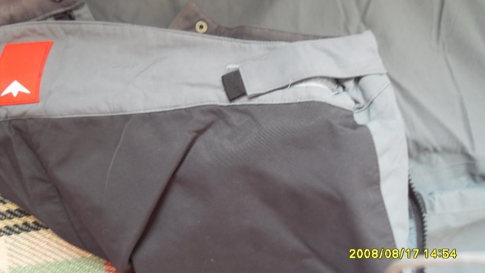 панталон за ски или планина