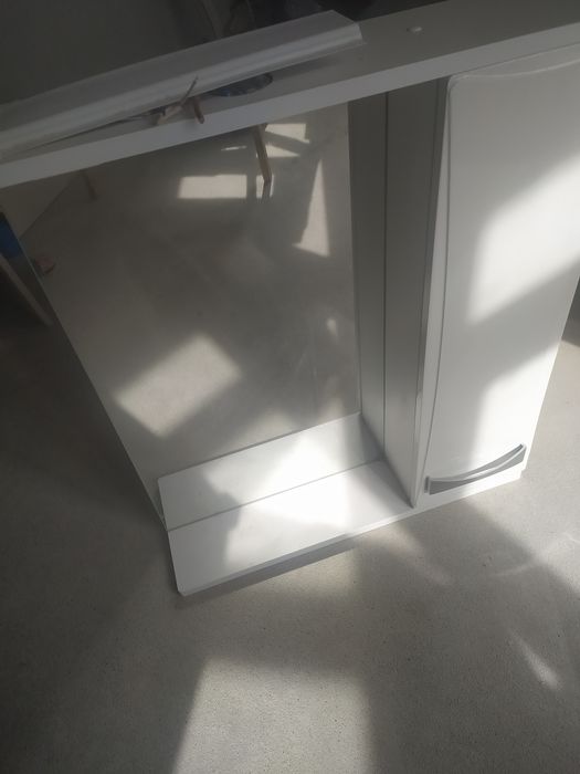 Зеркало для раковины