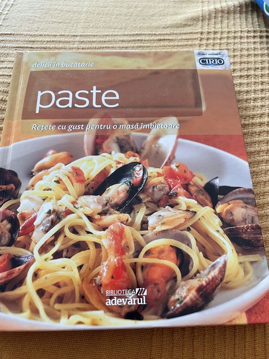 Carti de retete noi salate carne rosie paste