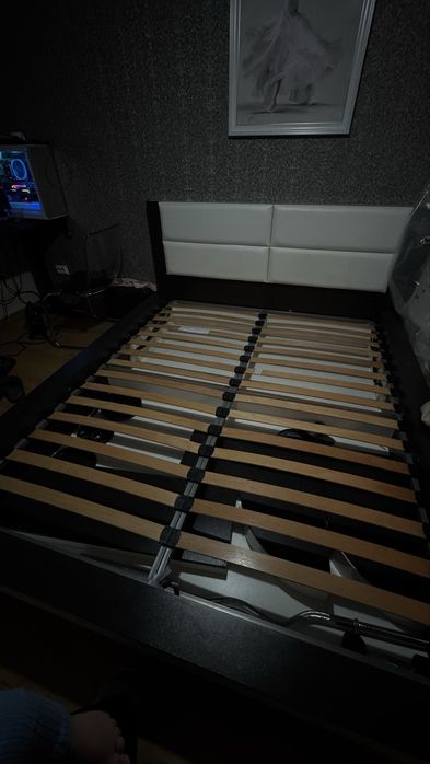 Спалня 180 на 200