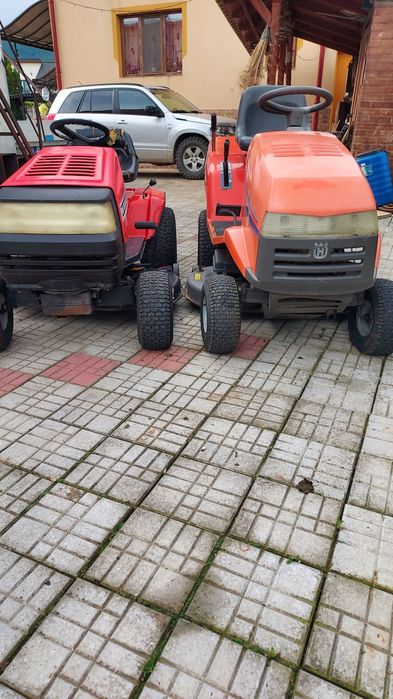 Mașină de tuns iarbă