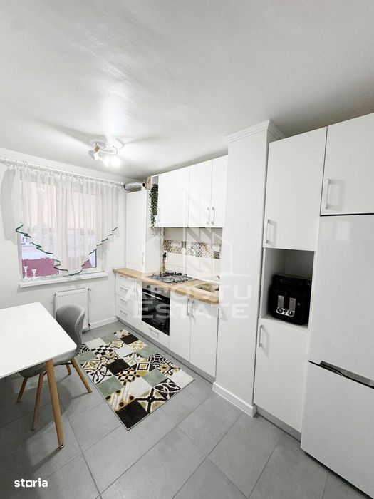 Apartament cu 2 camere de închiriat- centrala proprie, Județean