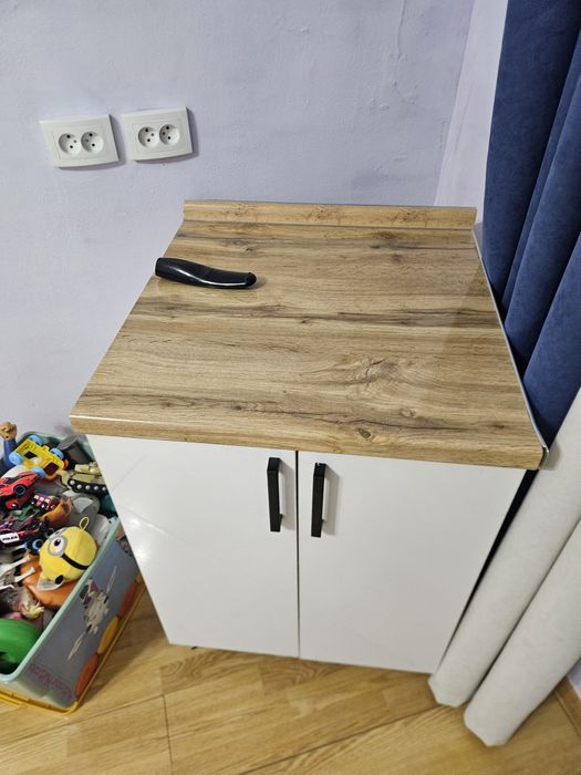 Тумба в отличном состояний