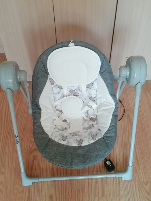 Бебешка електрическа люлка Lorelli Twinkle
