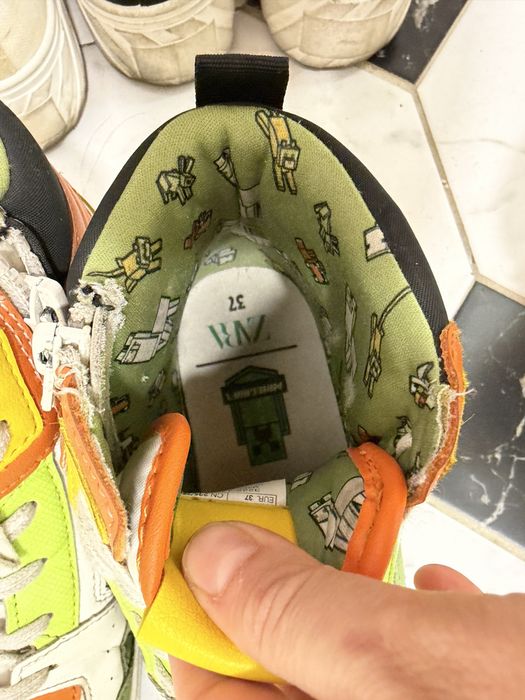 Кроссовки детские  Zara