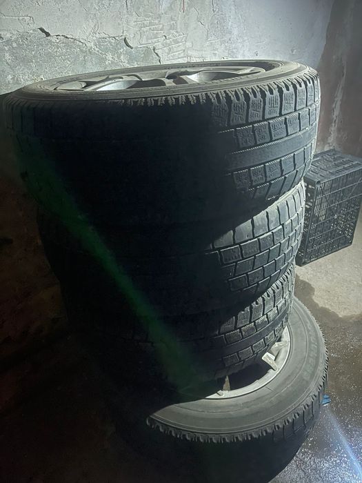 Продам шины с дисками
