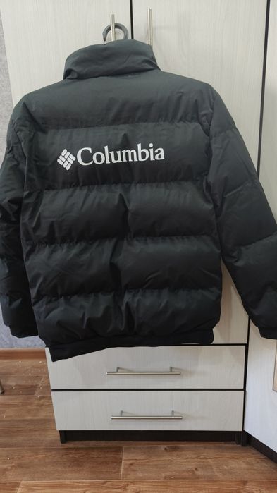 Продам зимнию куртку!