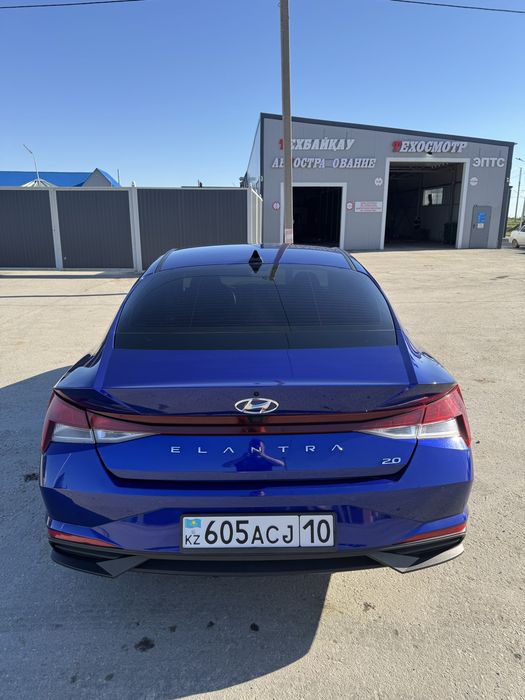 Продам hyundai elantra