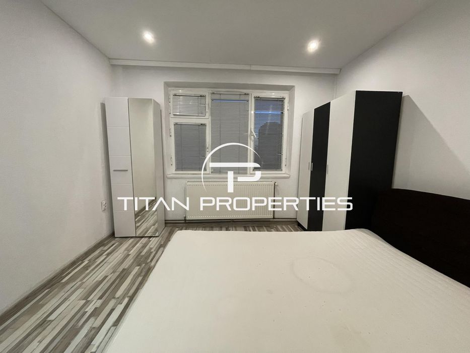 Дава се под наем Тристаен апартамент в Варна, Левски - 120 кв.м за 850 € - Снимка #8