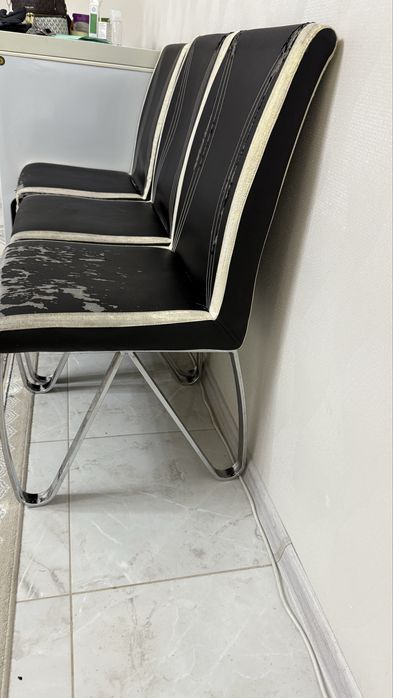 Продам стуля 4штук