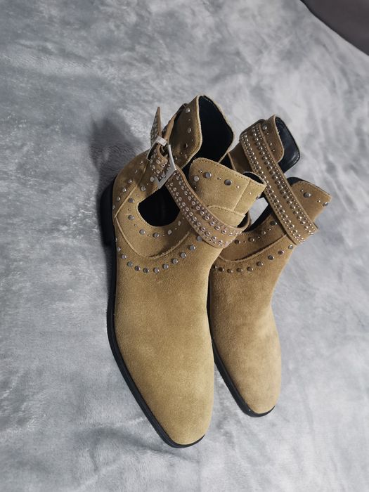 Дамски боти от естествен велур