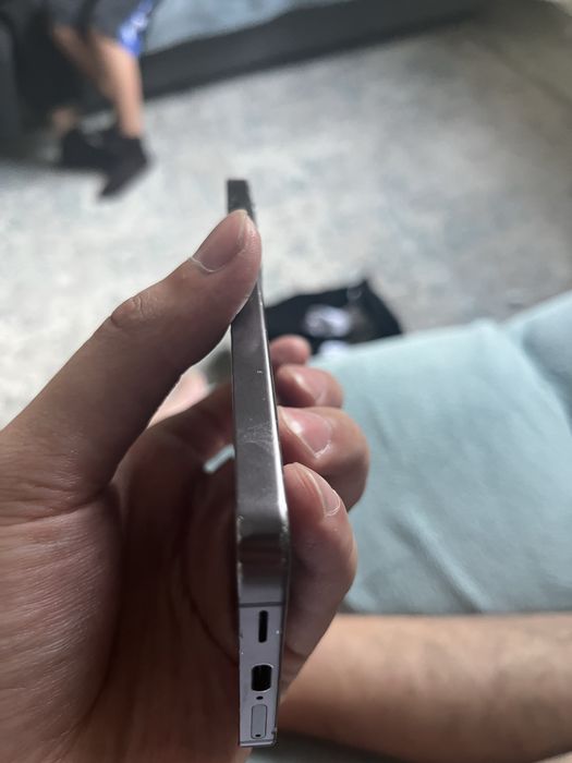 продам  интересует Samsung s24 торг есть