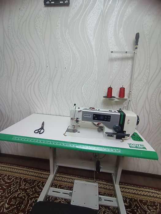 Tikuv mashinasi sotiladi