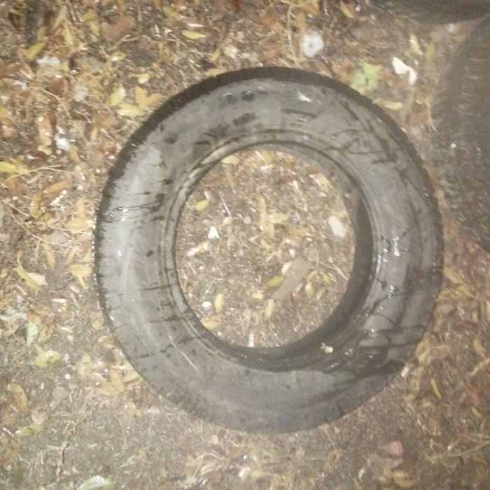 Продам летнию резину