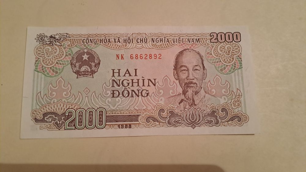 Ақшалар, купюры бумажные