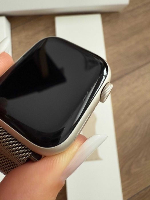 Apple Watch Series 8 41 mm Starlight Aluminum