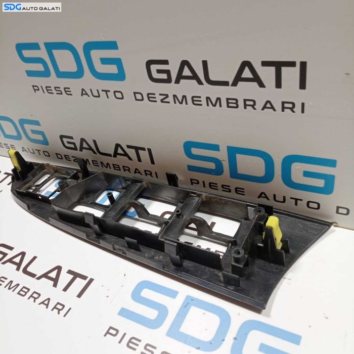 Rama Grila Ornament Suport Butoane Geamuri de la Portiera Stanga Fata Lexus IS IS220D 2.2 D 2005 - 2013 Cod 7423153080 [M4169]