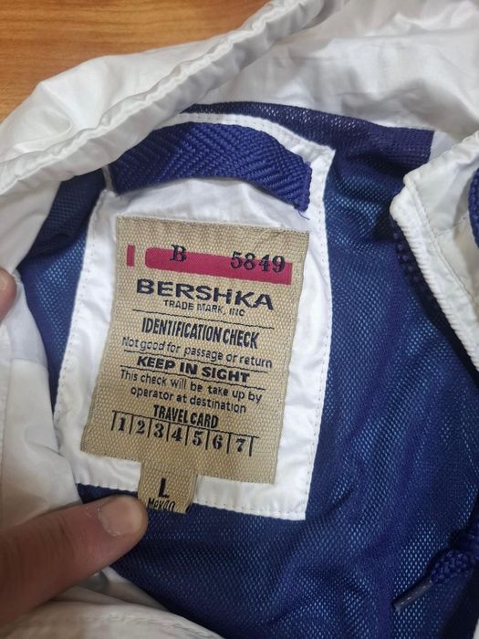 Geaca bărbați Bershka,marime L