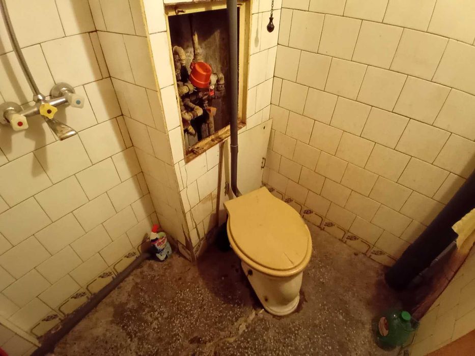 Продава се Двустаен апартамент в Ловеч, Широк център - 63 кв.м за 651 €/кв.м - Снимка #9