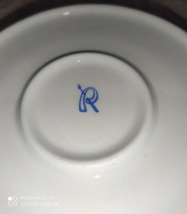 Чайный сервиз на 6 персон