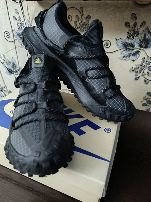 Кроссовки NIKE 44 размер