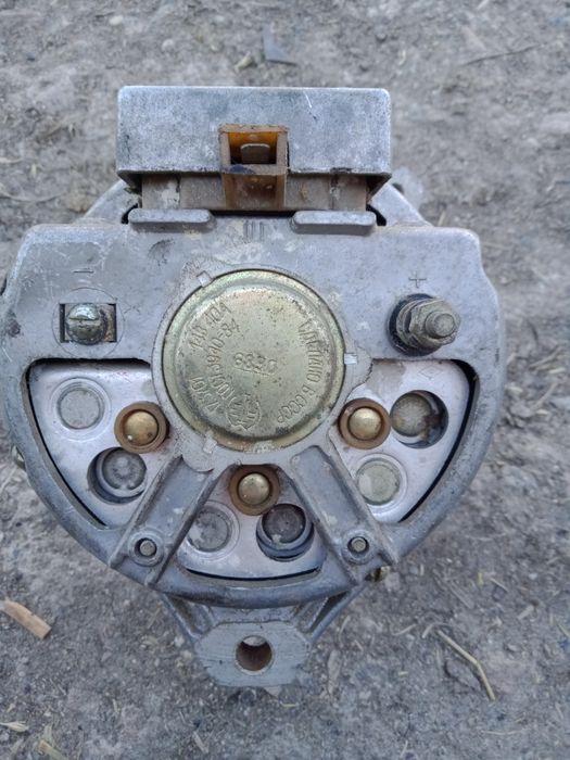 Продам генератор на советский автопром.