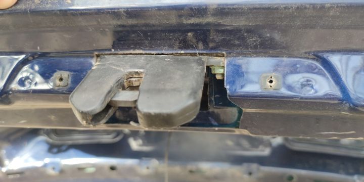 Broasca capota portbagaj Seat Toledo a 2-a generatie