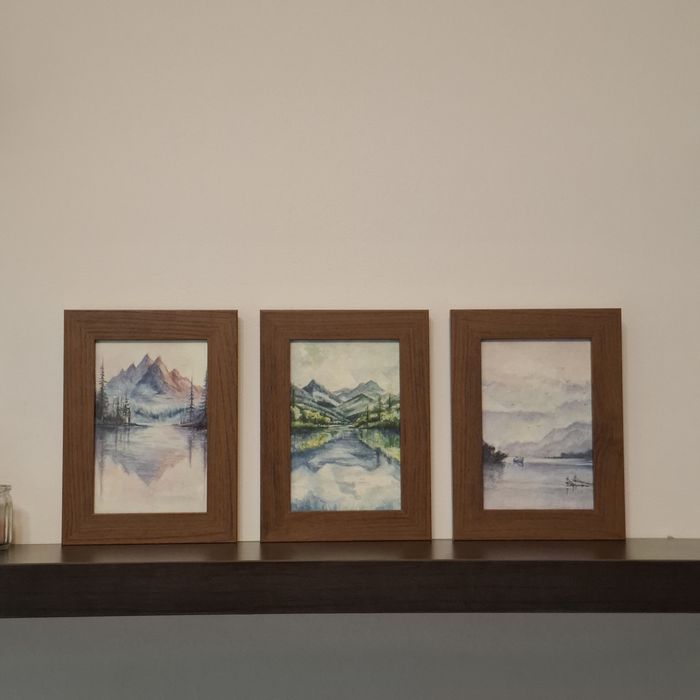 Set 3 Tablouri Acuarelă - Serie Peisaje Montane & Lacustre - Rame Lemn Nuc