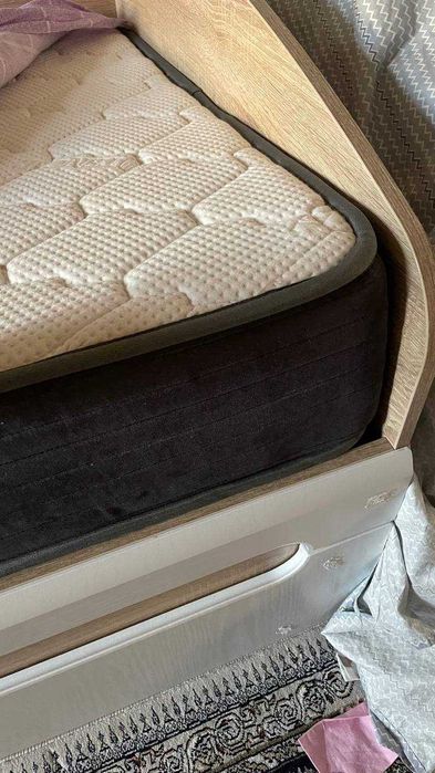 Кровать детская/подростковая деревянная. Спальное место 90*200