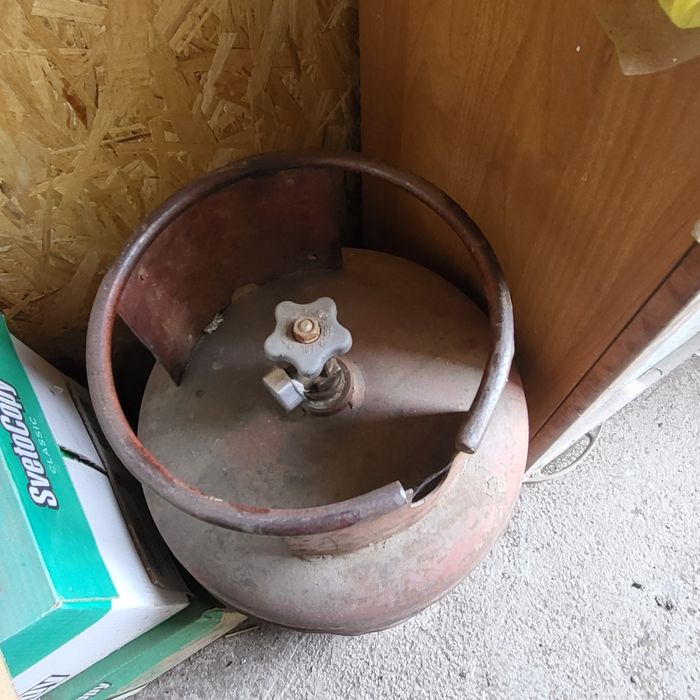 Балон для сжиженного газа.