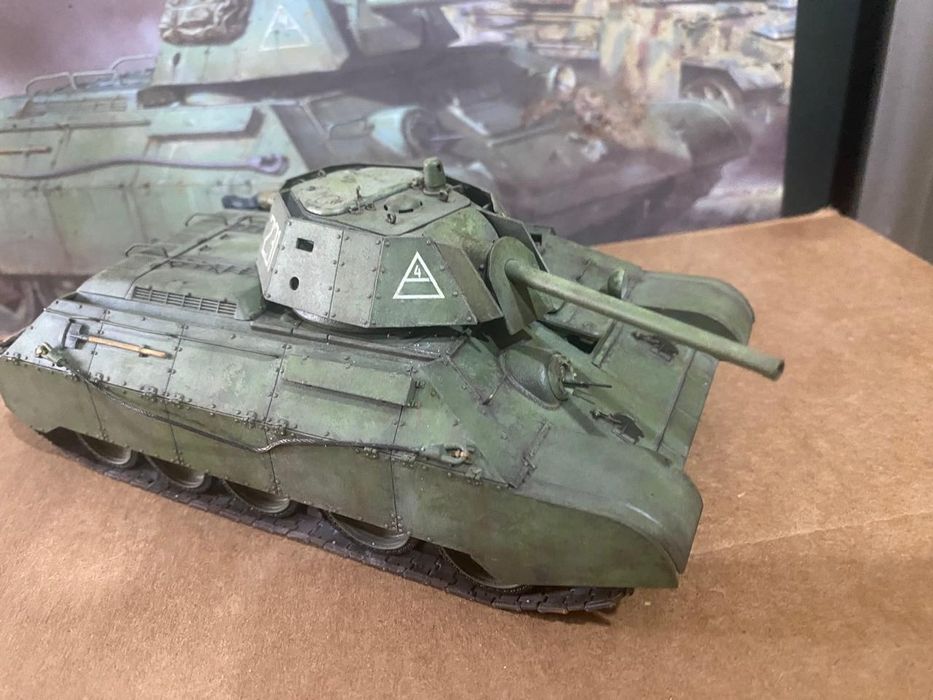 Модель танка Т 34 -76 экранированный  35 масштаб