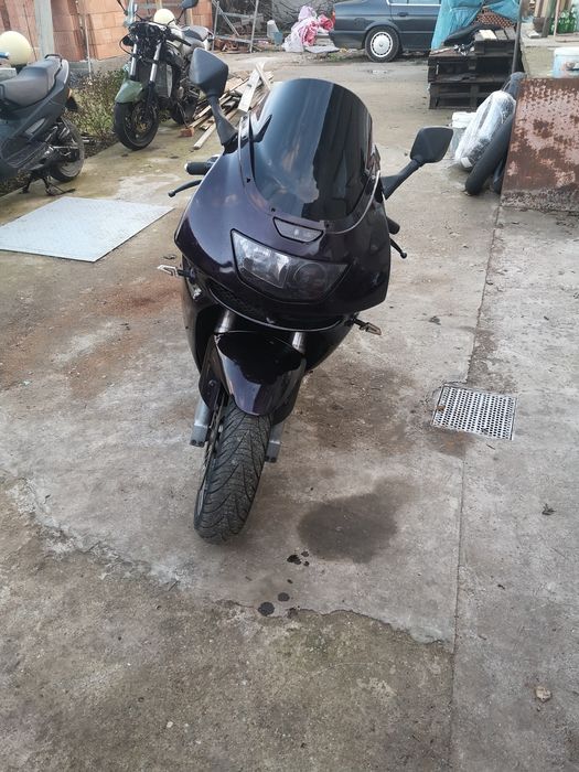 Kawasaki Zx9r на части