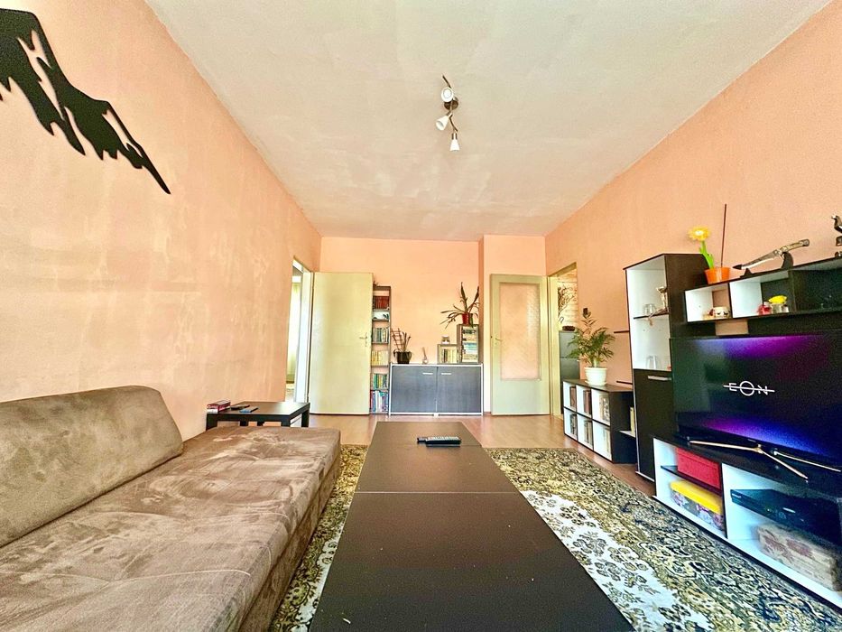 ТОП локация!Тристаен апартамент до Метростанция Балан и Парк Младост 3