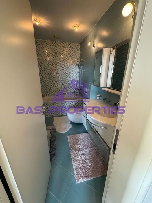 Дава се под наем Двустаен апартамент в София, Студентски град - 160 кв.м за 1250 € - Снимка #7